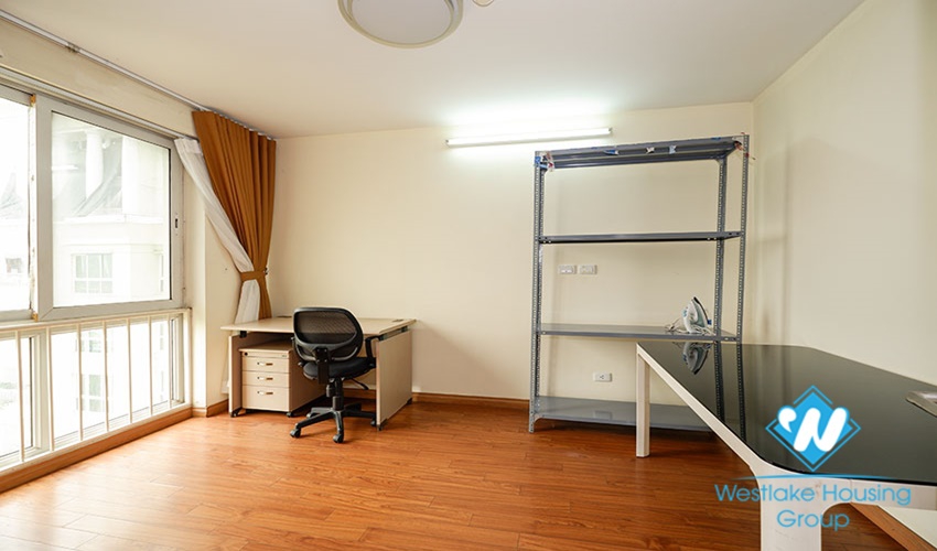 Apartment renting in Ciputra, Hanoi with 4 bedrooms and fully furnished
